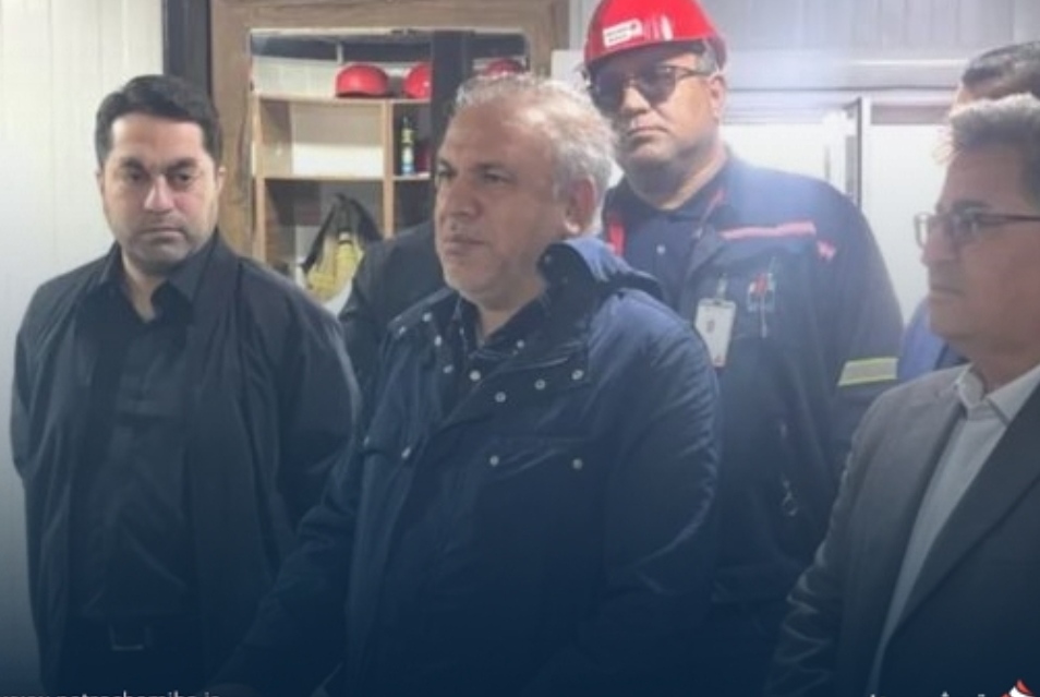 حضور میدانی مدیرعامل پتروشیمی کیمیای پارس خاورمیانه در خط مقدم جبهه تولید تجلیل از مجاهدت کارکنان در روزهای حساس «جنگ رمضان»