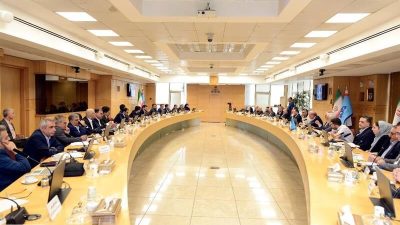 برگزاری نشست مدیرعامل شرکت ملی پتروشیمی با تشکل‌های صنایع پایین‌دستی