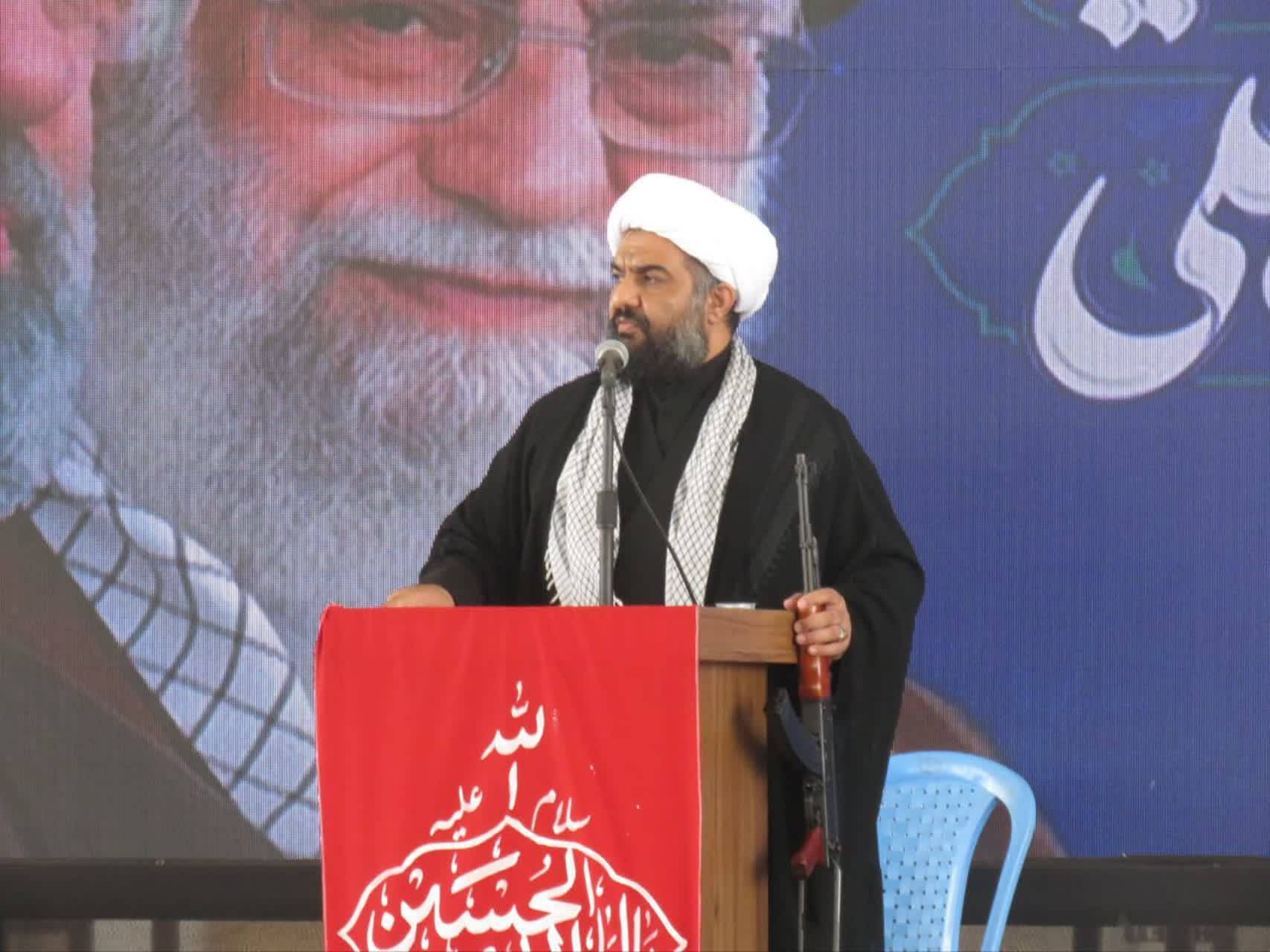 هشدار امام جمعه بندر ماهشهر به مدیران شرکت های پتروشیمی/حق تعدیل نیرو ندارید