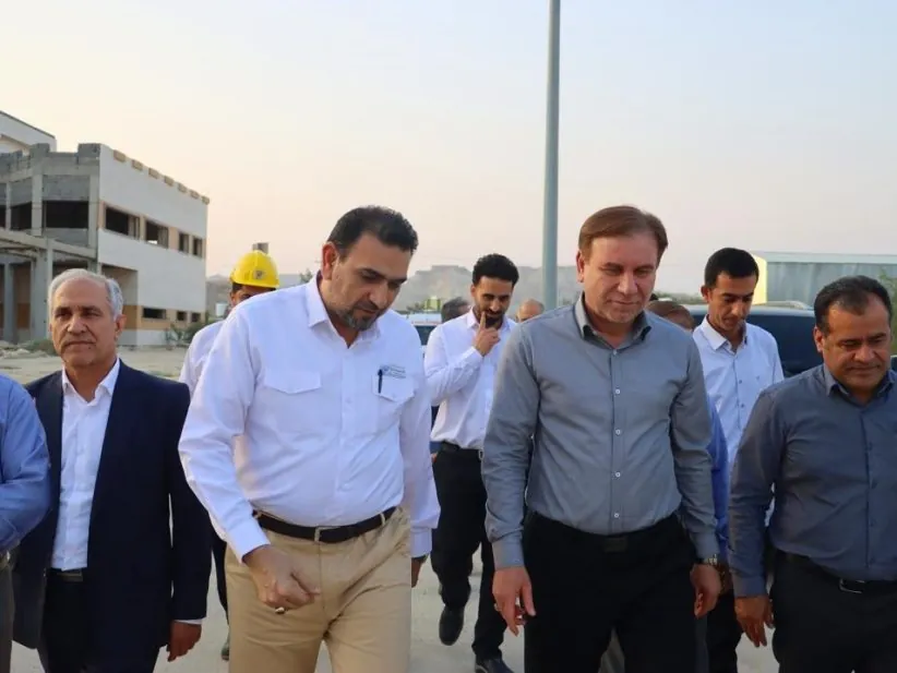 بازدید استاندار بوشهر از پتروشیمی سیراف انرژی تأکید بر تسریع اجرای پروژه