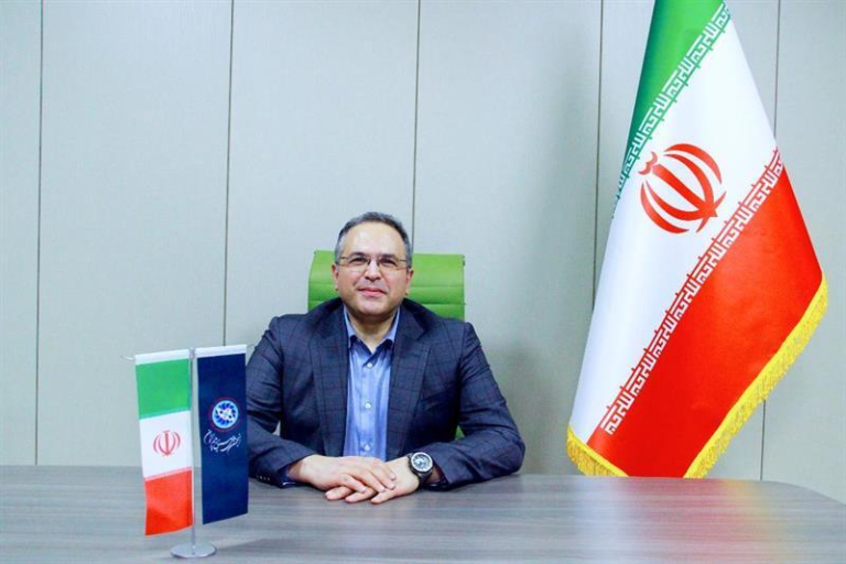 پیشنهاد فروش اعتباری ۳۰ تا ۵۰ درصد مواد اولیه پتروشیمی به صنایع پلیمر