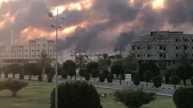 انصارالله مسئولیت حمله پهپادی به تأسیسات آرامکو در جیزان را پذیرفت
