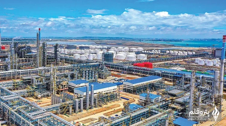 BASF در آستانه مذاکره برای خرید Evonik؛ بازار پتروشیمی جهان چه سیگنال‌هایی دارد؟
