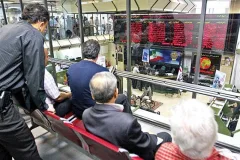 نقدینگی در بورس؛ معاملات 52 هزار میلیارد تومان