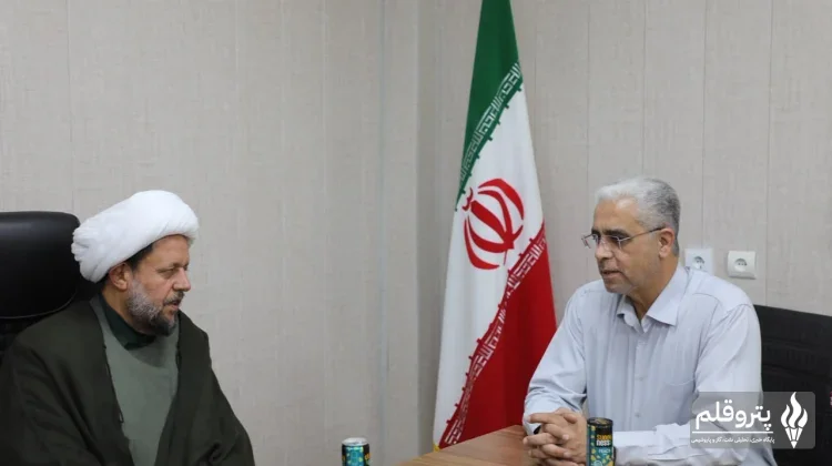 دیدار مدیرعامل مخازن سبز پتروشیمی عسلویه با امام جمعه شهرستان