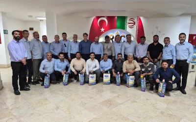 تجلیل از ۲۰ نیروی واحد پست پتروشیمی رازی به مناسبت روز جهانی پست