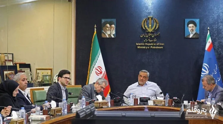 بازسازی تأسیسات پارس جنوبی و توسعه میدان‌های نفت و گاز در دستور کار وزارت نفت