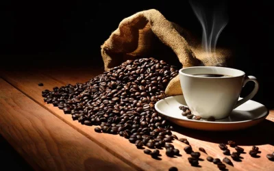 قیمت جهانی قهوه پس از ریزش ۸.۷٪؛ عوامل عرضه برزیل و ذخایر عربیکا