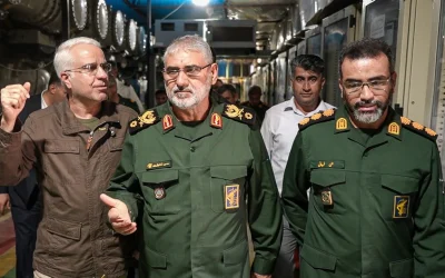 بازدید فرمانده سپاه خوزستان از پروژه‌های بازسازی فجر انرژی؛ تمرکز بر بازگشت ظرفیت تولید